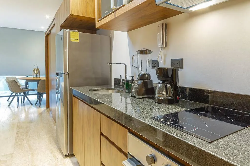 Great Location & Amazing Amenities Apartment Playa del Carmen