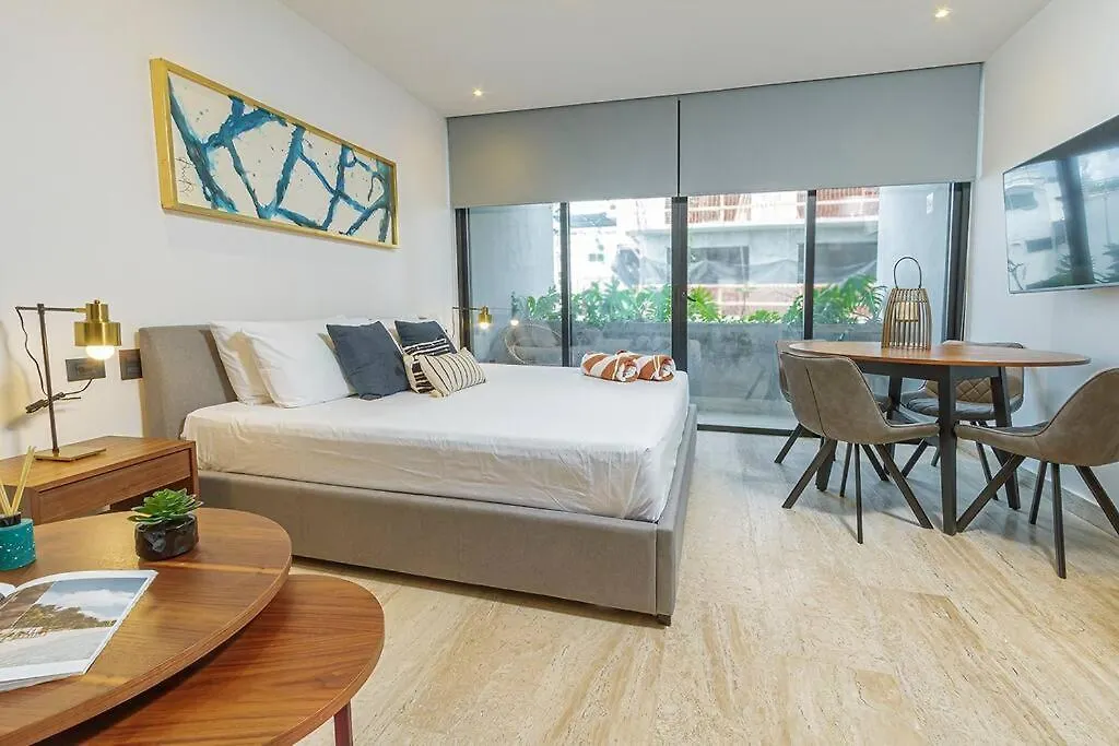 Great Location & Amazing Amenities Apartment Playa del Carmen