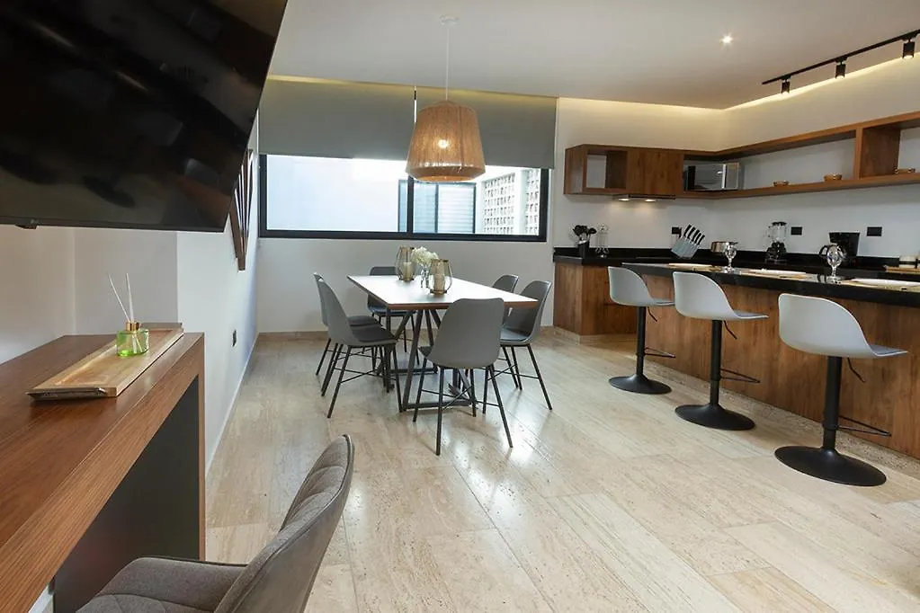 Great Location & Amazing Amenities Apartment Playa del Carmen