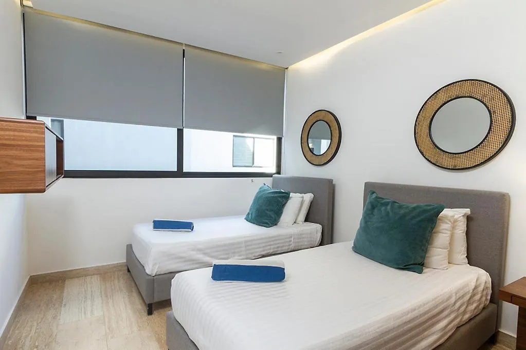 Great Location & Amazing Amenities Apartment Playa del Carmen