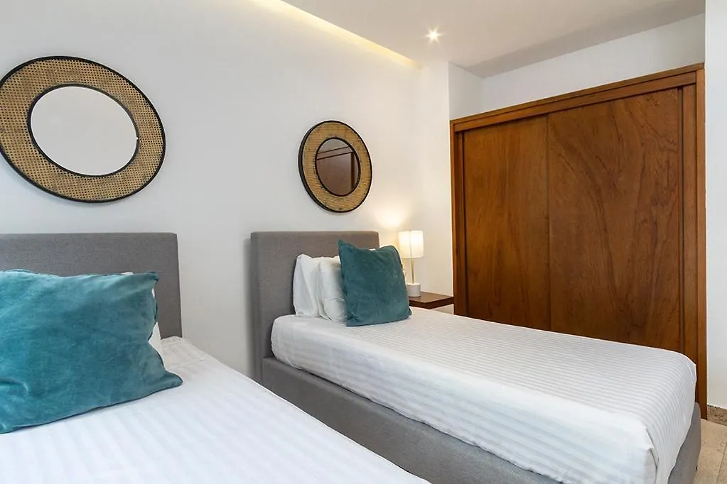 Great Location & Amazing Amenities Apartment Playa del Carmen Mexico