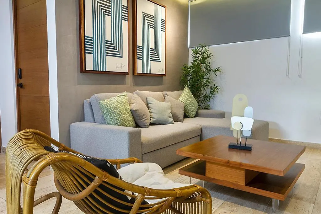 Great Location & Amazing Amenities Apartment Playa del Carmen