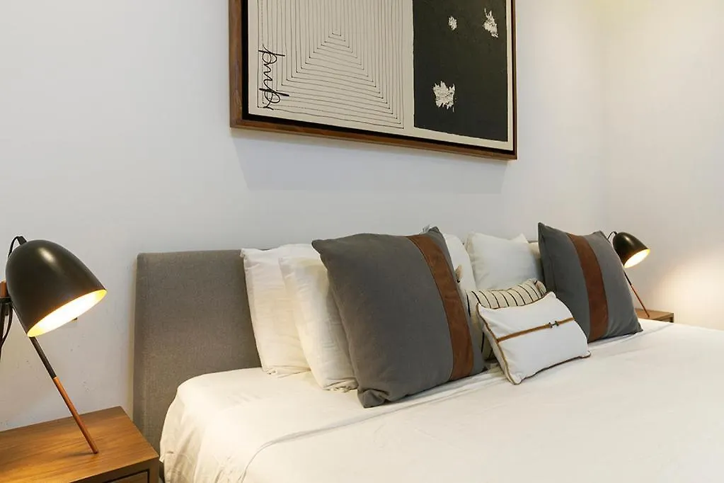 Great Location & Amazing Amenities Apartment Playa del Carmen Mexico