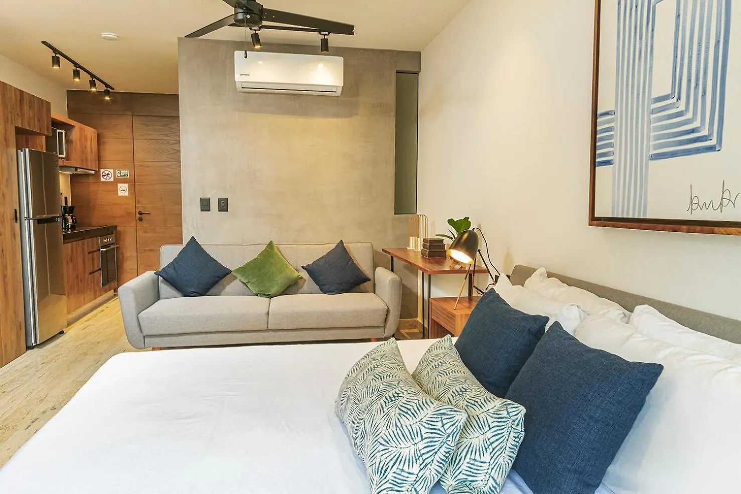 Great Location & Amazing Amenities Apartment Playa del Carmen